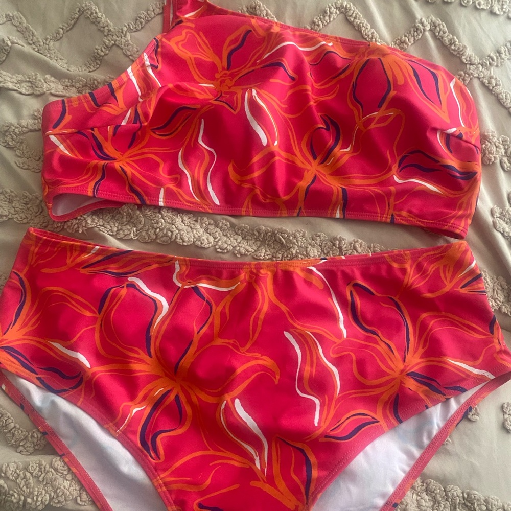SHEIN Pink and Orange Floral Bikini
